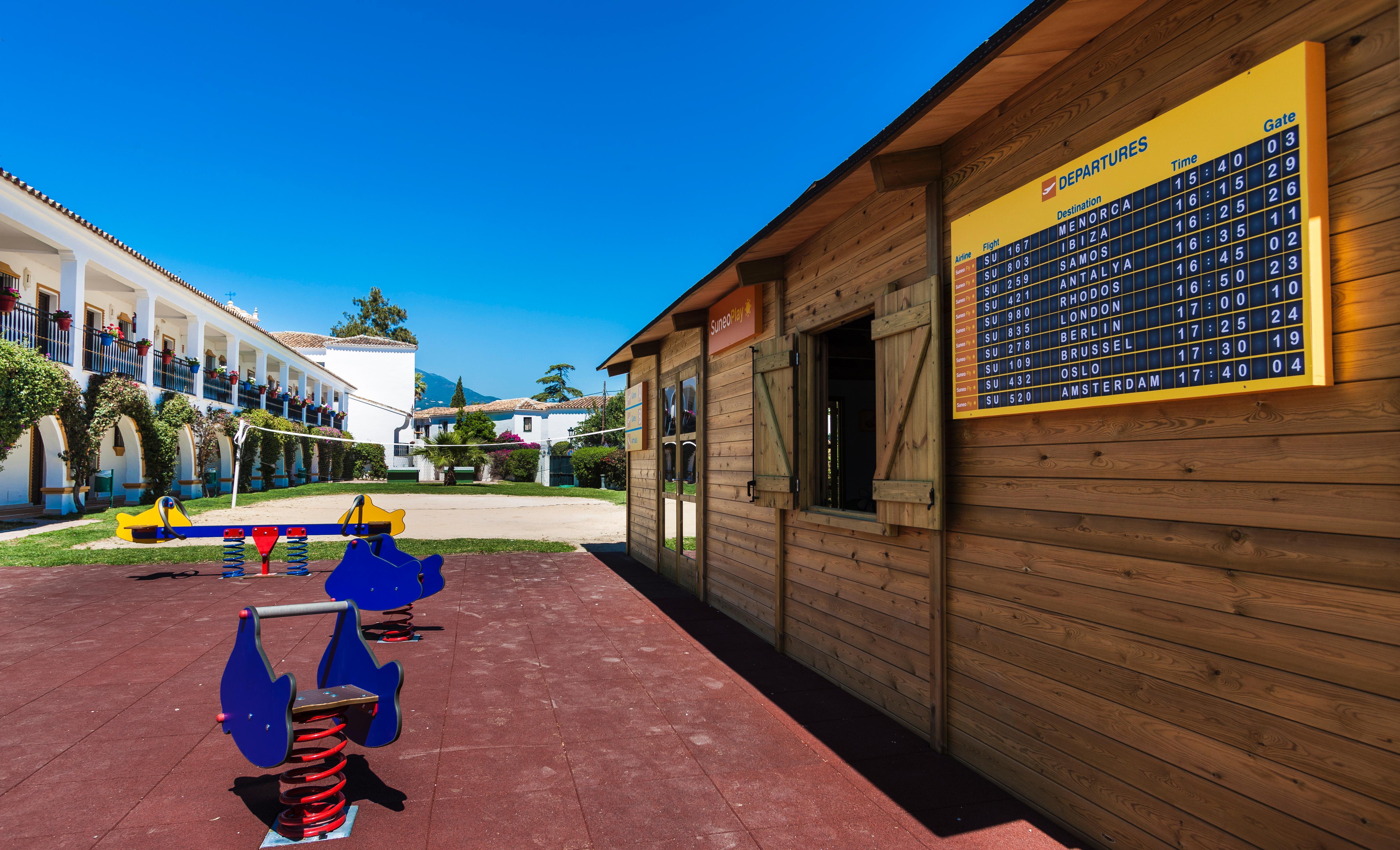 Globales Cortijo Blanco Hotel