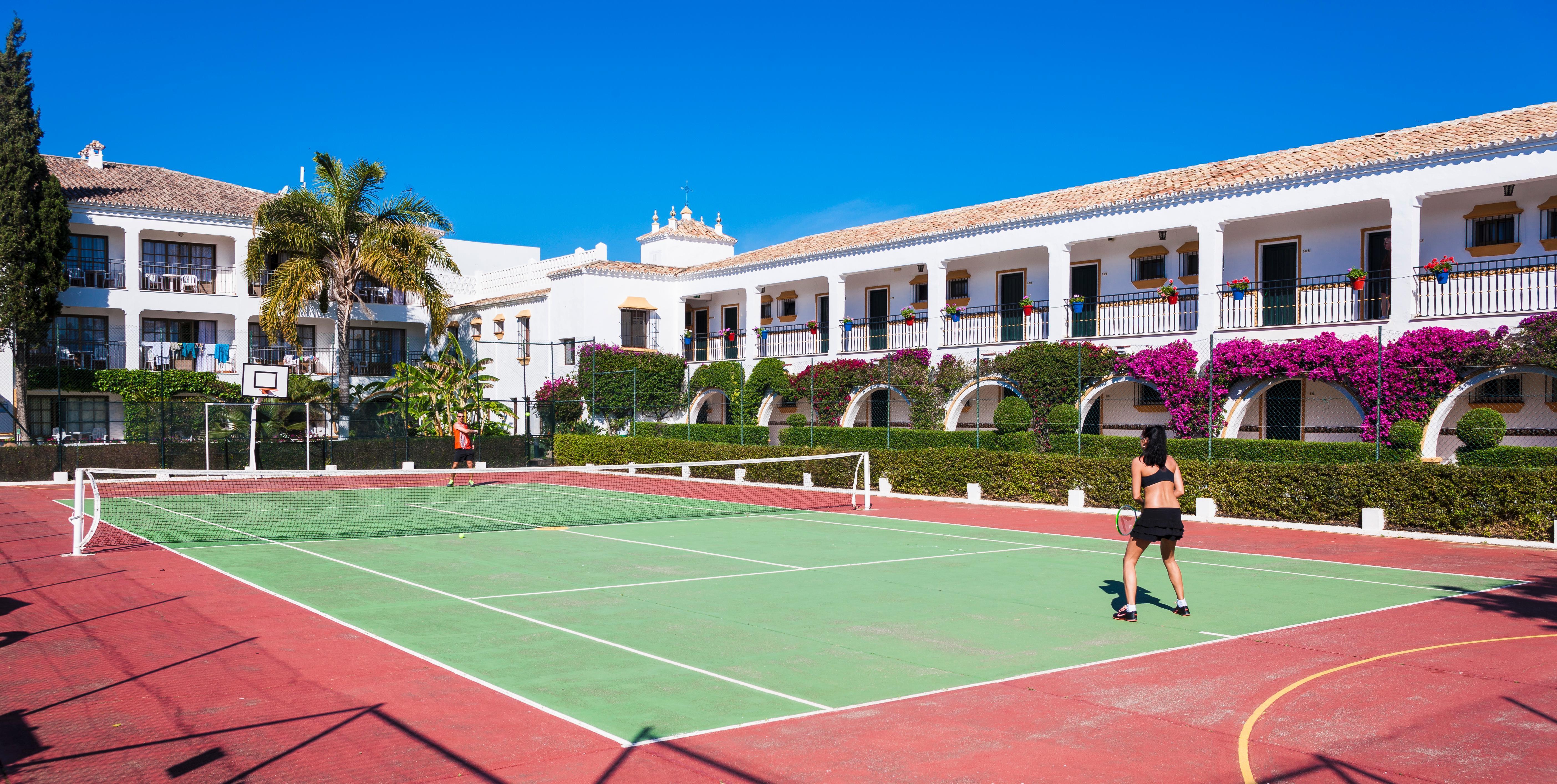 Globales Cortijo Blanco Hotel 3*