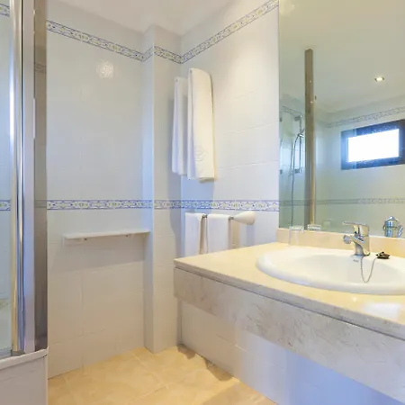 Globales Cortijo Blanco Hotel Marbella Buitenkant foto